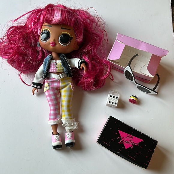 LOL SURPRISE💫 Tweens Cherry BB Fashion Doll with Surprises - Picture 3 of 14